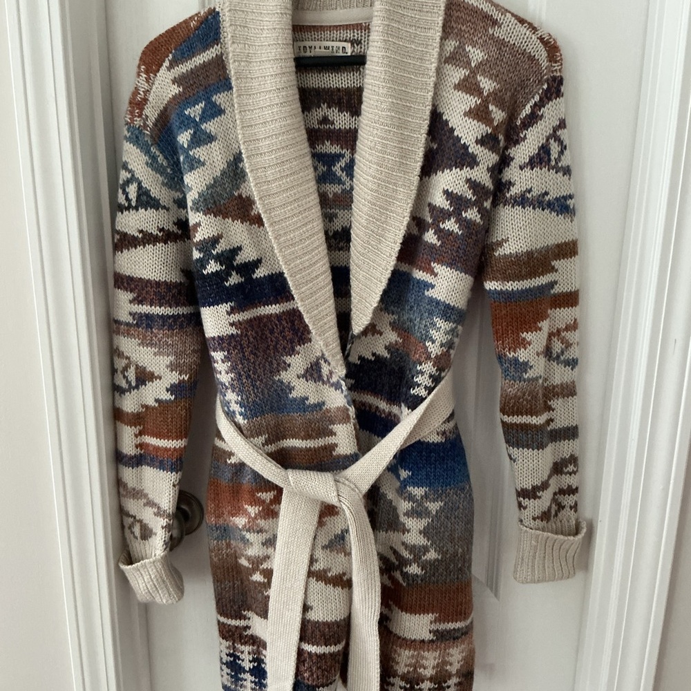 Idyllwind Knit Cardigan with Geometric Design